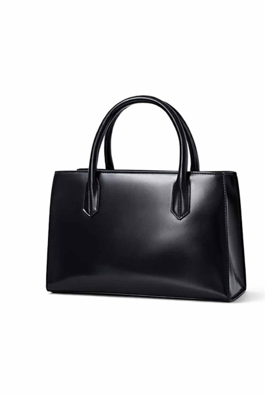 Rocker shoulder bag with flaps - Image 3